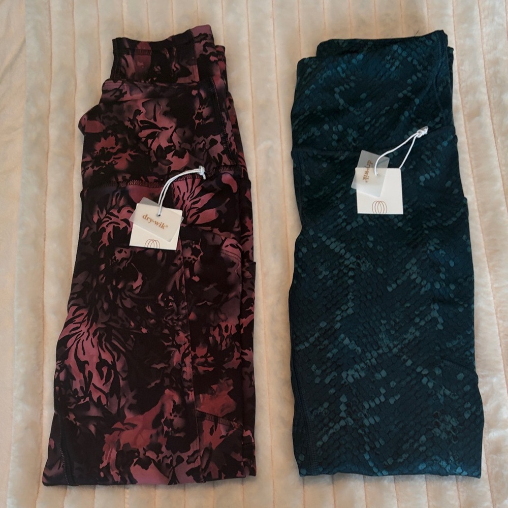 Balance Collection Women's Leggings - Burgundy and Teal